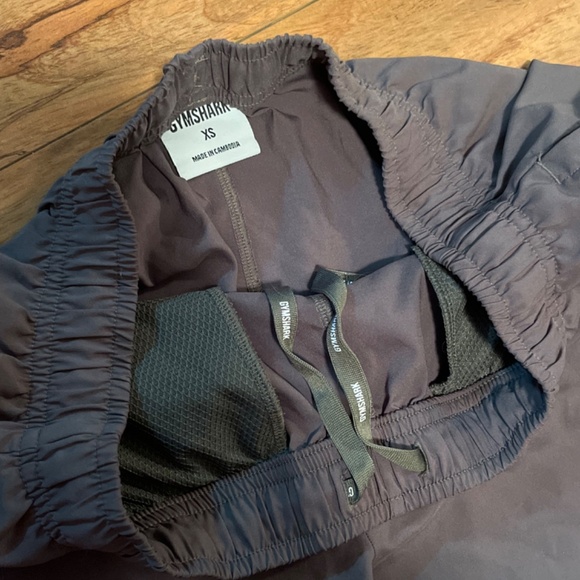 Olive Green XS Gymshark 5” athletic shorts - Picture 3 of 6